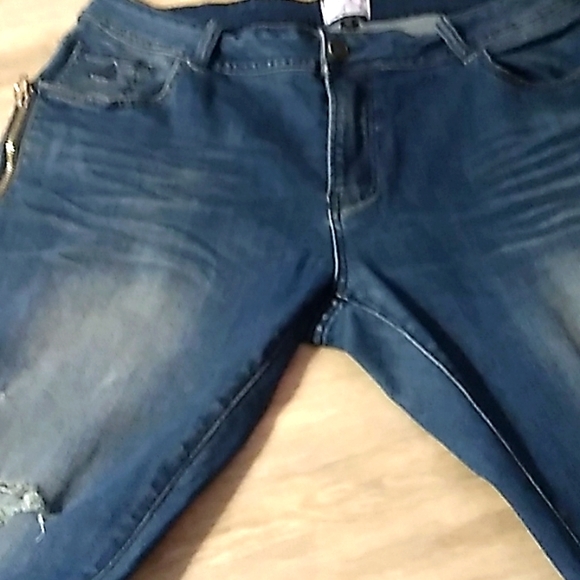Men's jeans - Picture 3 of 3